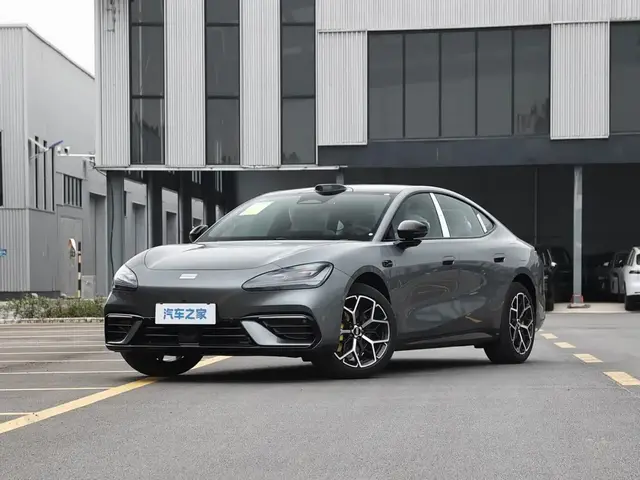 GEELY GALAXY TT PREMIUM 2026