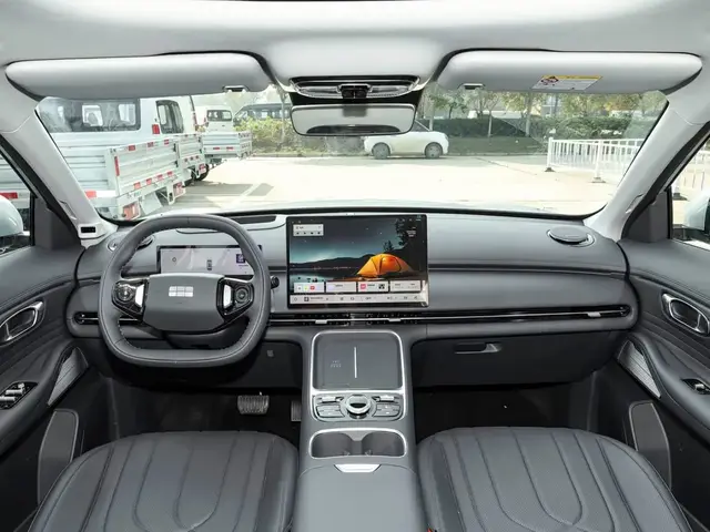 GEELY GALAXY STARSHIP EM-I GALAXY STARSHIP 7 EM-I 2026