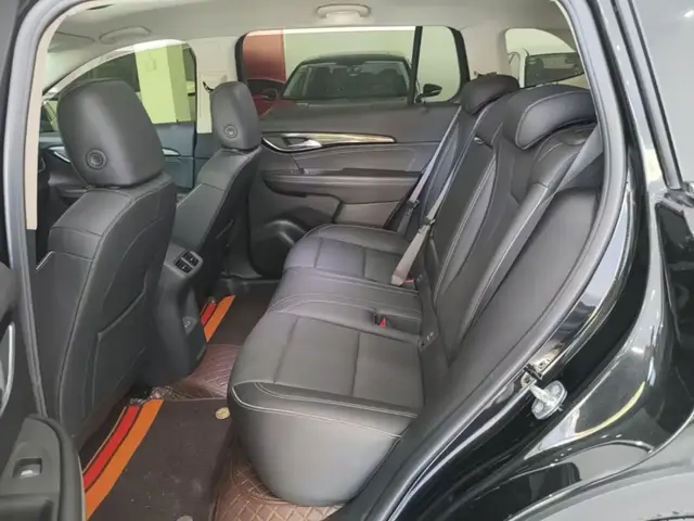 BUICK ENVISION LUXURY 2023