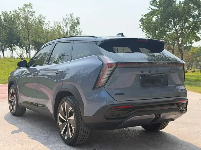GEELY BOYUE L PREMIUM 2022