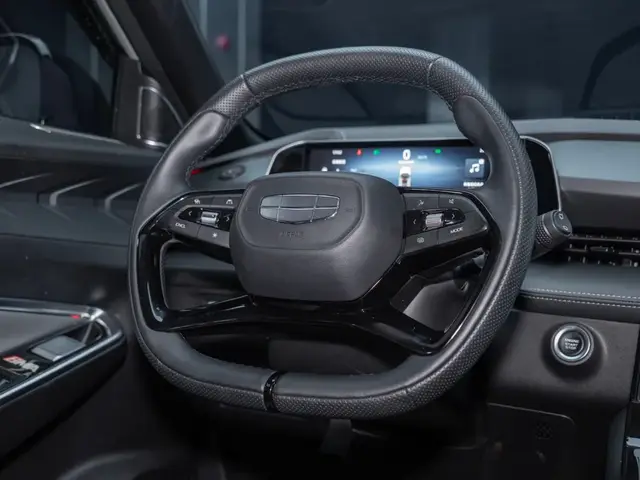 GEELY BOYUE COOL 2023