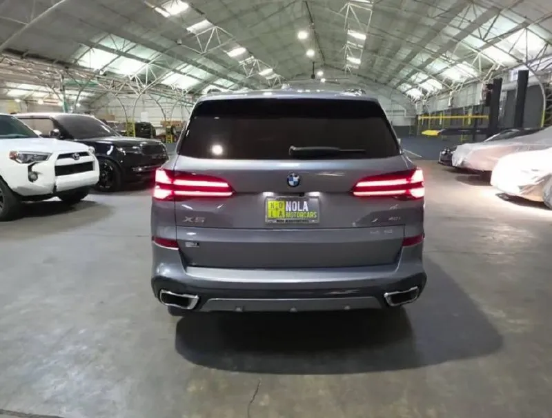 BMW X5 SPORTS ACTIVITY VEHICLE 2024