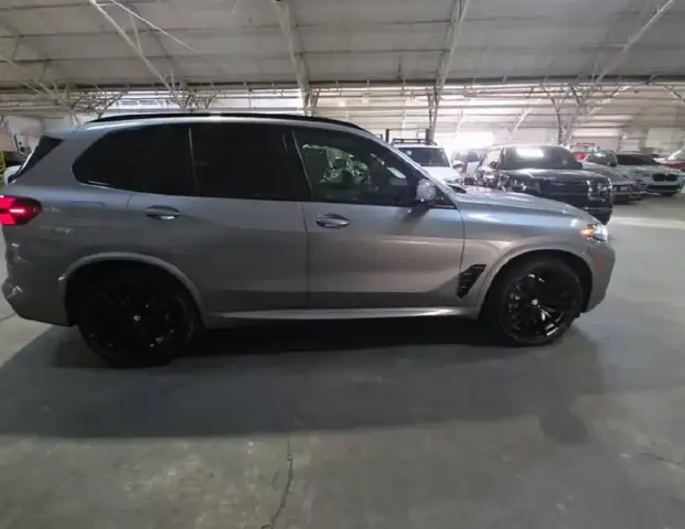 BMW X5 SPORTS ACTIVITY VEHICLE 2024