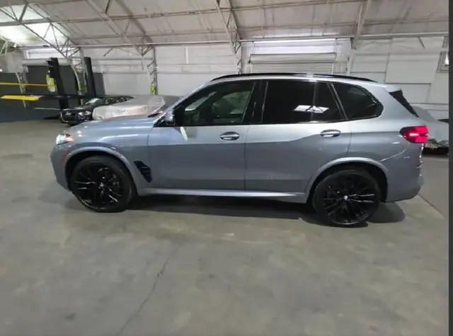 BMW X5 SPORTS ACTIVITY VEHICLE 2024