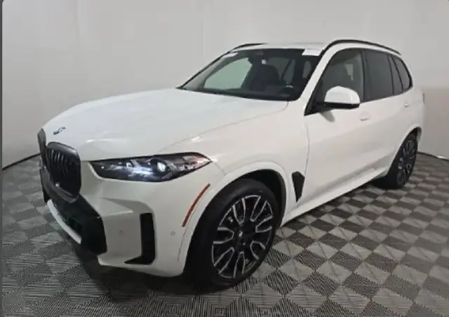 BMW X5 SPORTS ACTIVITY VEHICLE 2024
