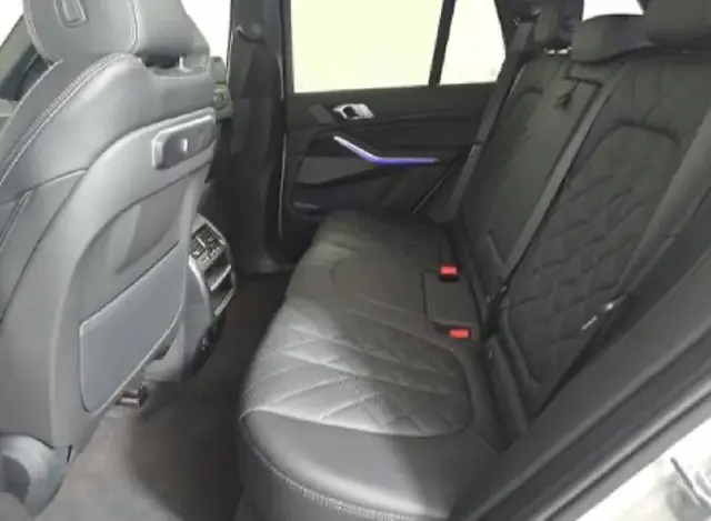 BMW X5 SPORTS ACTIVITY VEHICLE 2024