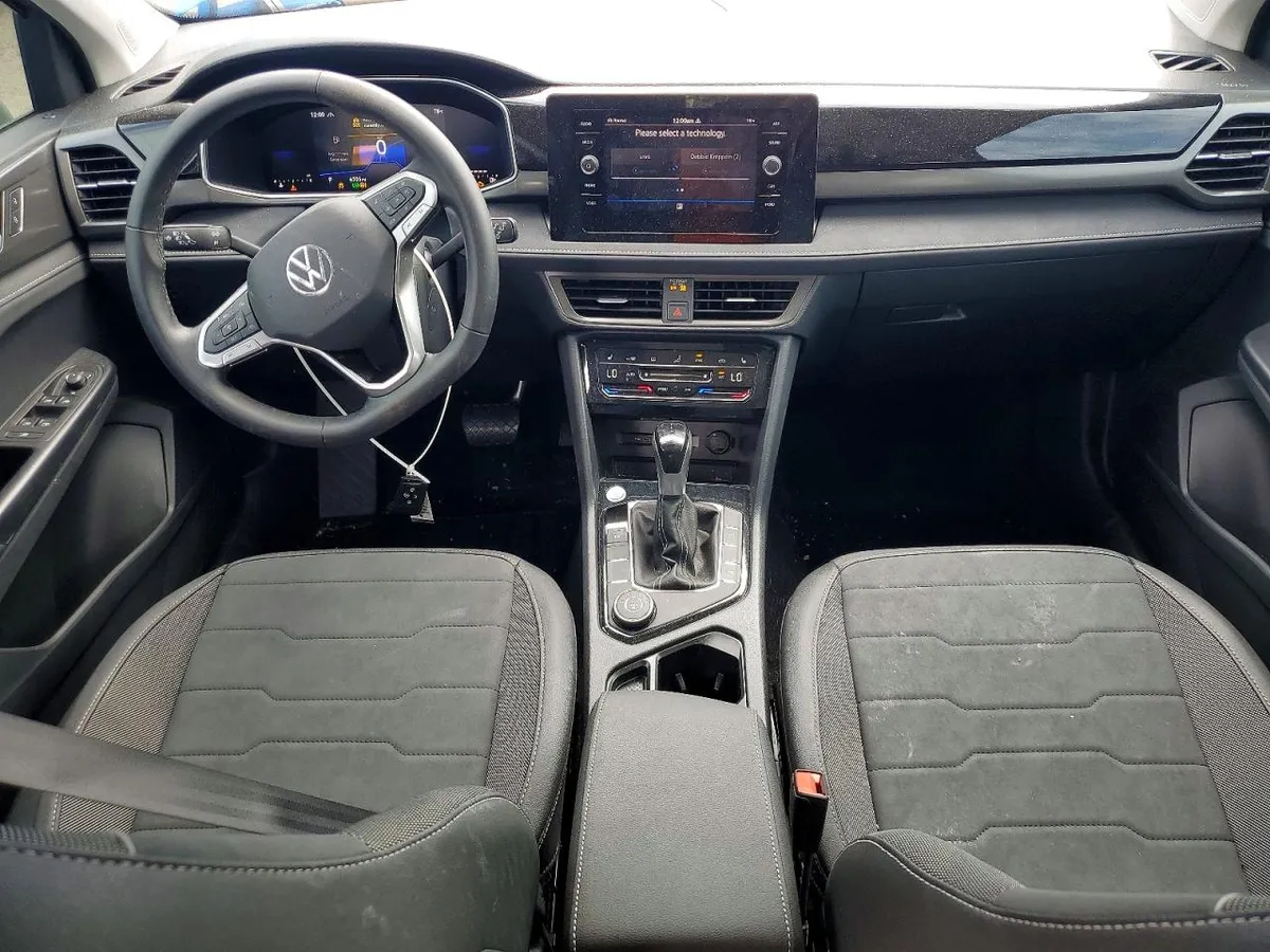 VOLKSWAGEN TAOS 2025