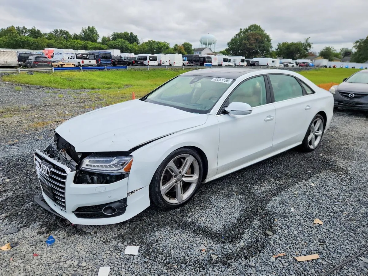 AUDI A8 2018