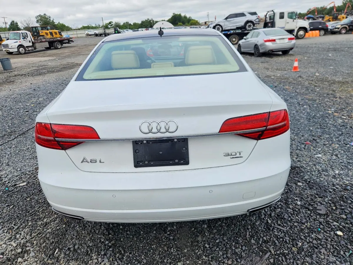 AUDI A8 2018