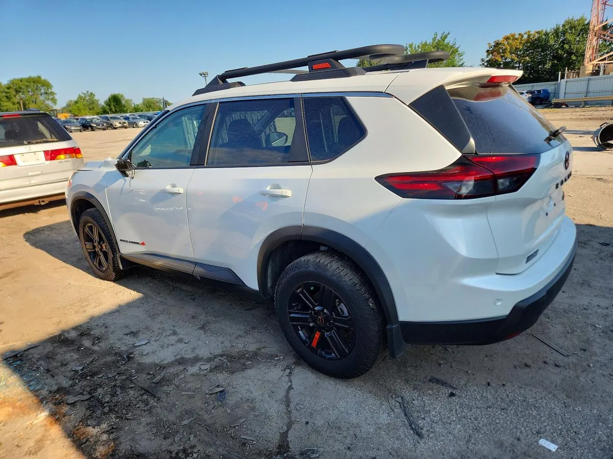 NISSAN ROGUE ROCK CREEK 2026