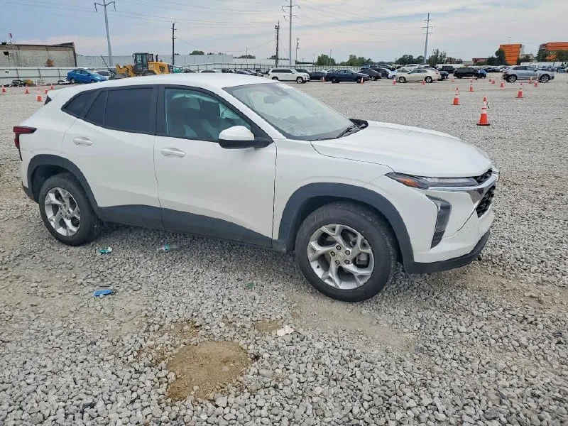 CHEVROLET TRAX LS 2025