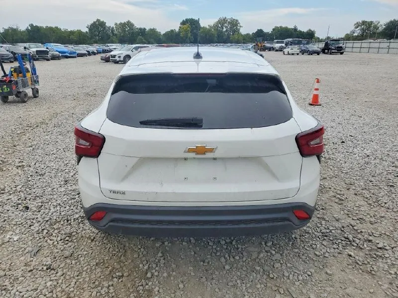 CHEVROLET TRAX LS 2025