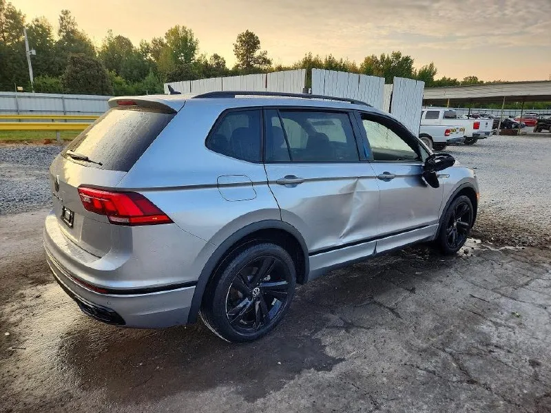 VOLKSWAGEN TIGUAN SE 2023