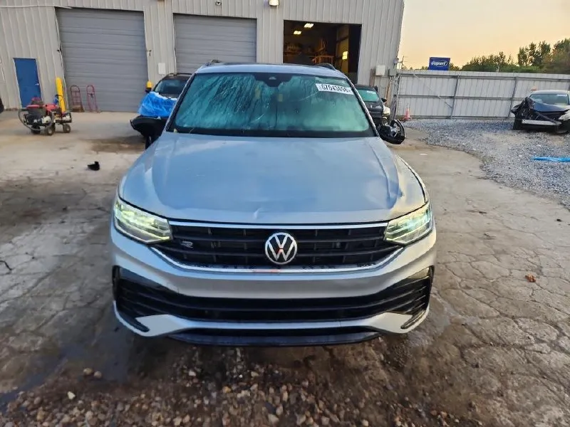 VOLKSWAGEN TIGUAN SE 2023