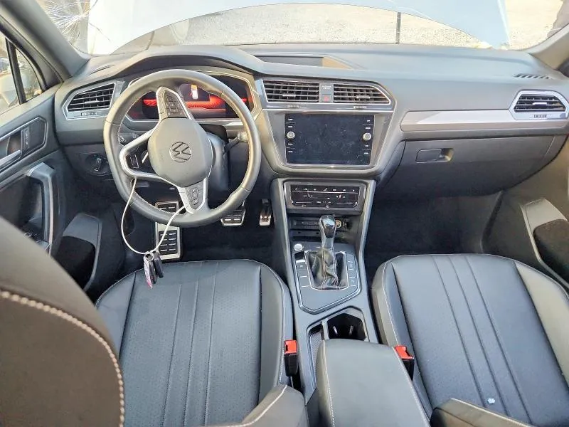 VOLKSWAGEN TIGUAN SE 2023