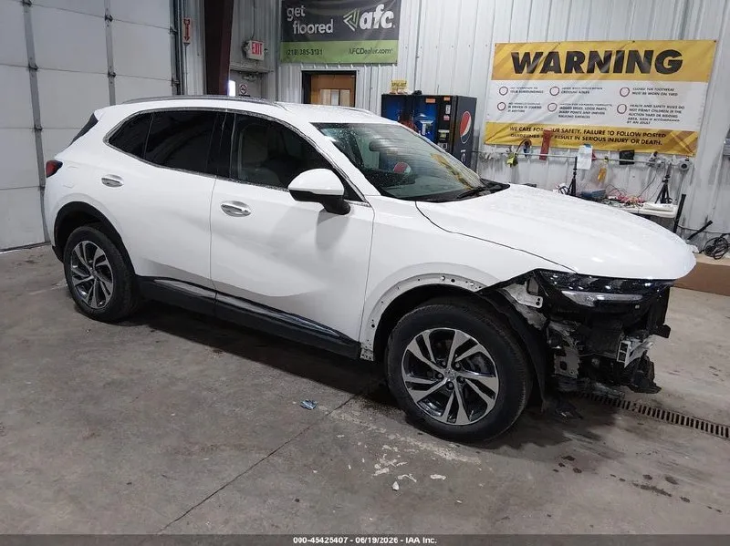 BUICK ENVISION ESSENCE 2023