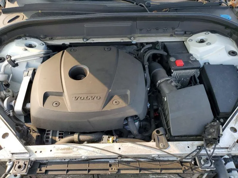 VOLVO XC60 T5 2019