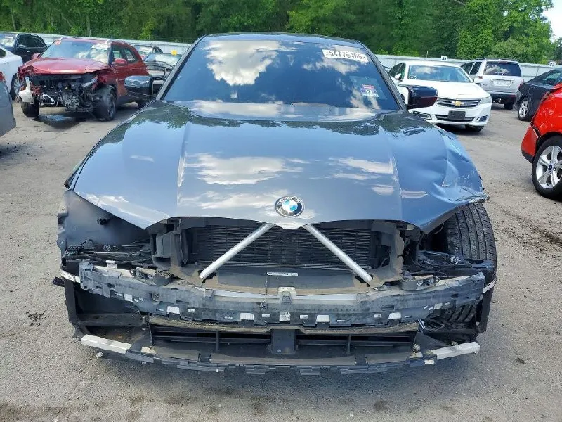 BMW 330XI 2019