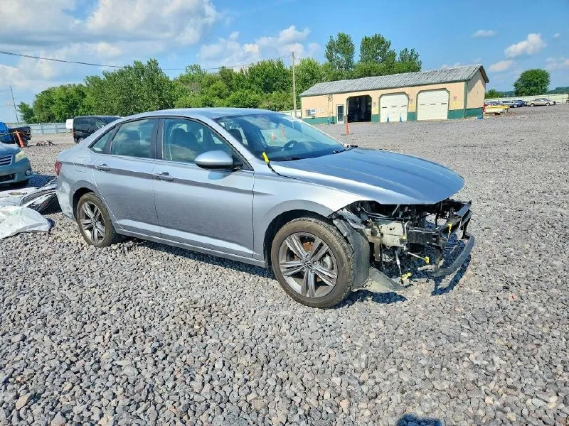 VOLKSWAGEN JETTA SE 2024