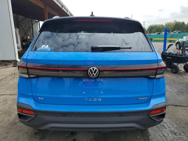 VOLKSWAGEN TAOS 2025