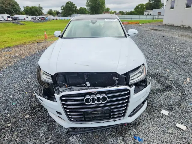 AUDI A8 2018