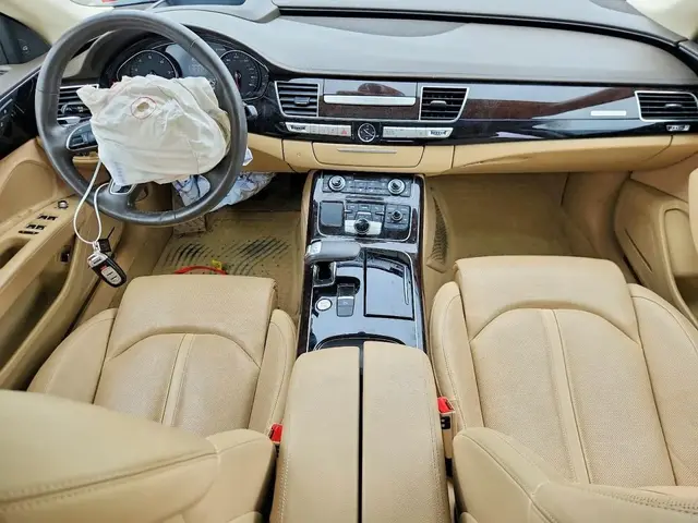 AUDI A8 2018