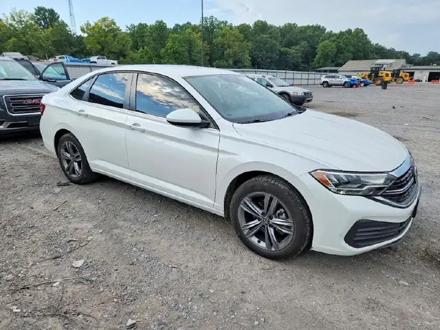 VOLKSWAGEN JETTA SE 2023