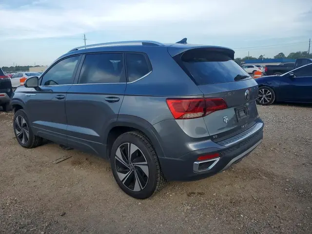 VOLKSWAGEN TAOS SE 2023
