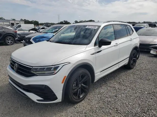 VOLKSWAGEN TIGUAN SE 2024