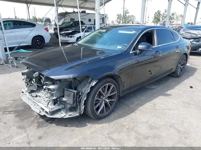 VOLVO S90 T5 MOMENTUM 2018