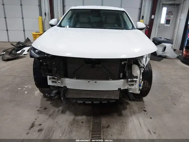 BUICK ENVISION ESSENCE 2023
