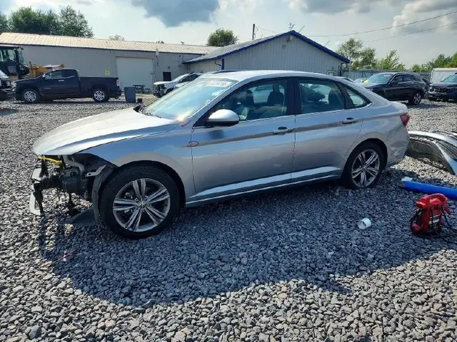VOLKSWAGEN JETTA SE 2024