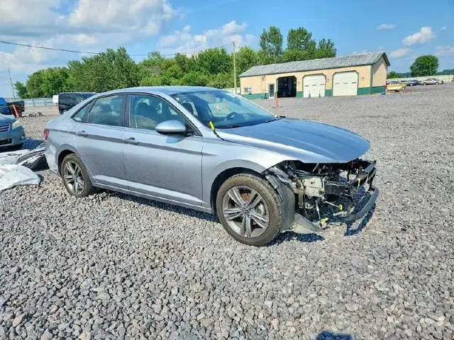 VOLKSWAGEN JETTA SE 2024