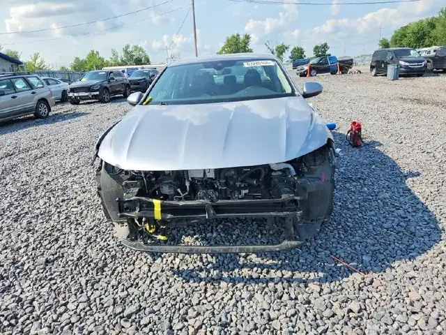 VOLKSWAGEN JETTA SE 2024