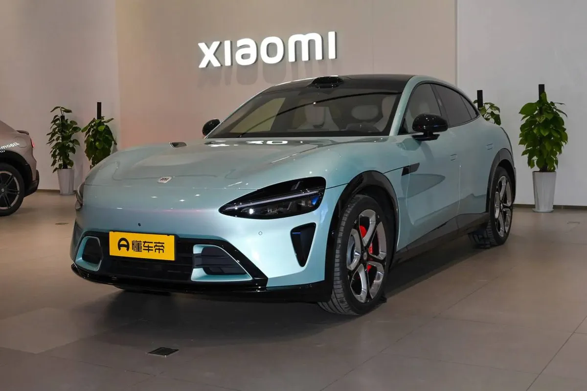 XIAOMI YU7 2025