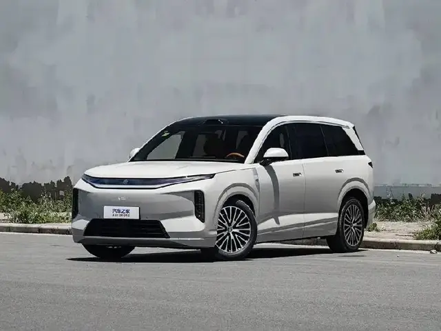 BYD DA TANG GRAND DA TANG 4WD GRAND 2026