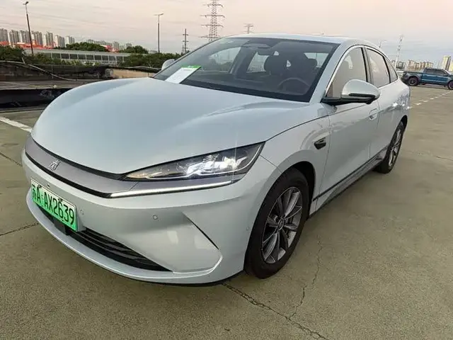 BYD QIN L 2025