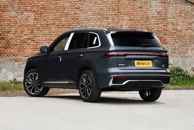 GEELY XINGYUE L 2026