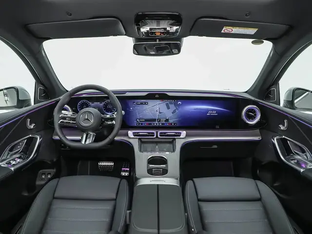 MERCEDES-BENZ GLC 2026