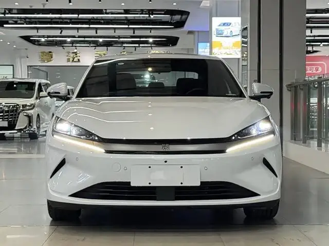 BYD QIN L 2025