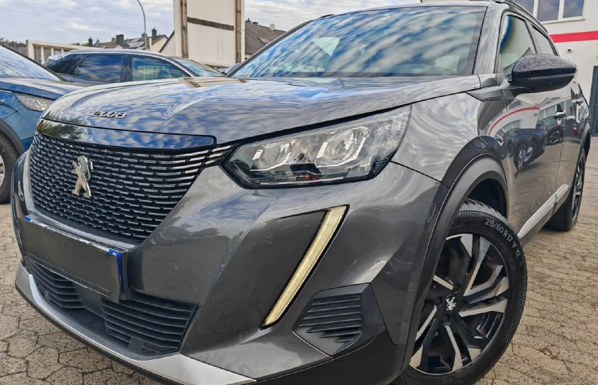 PEUGEOT 2008 ALLURE 1 2023