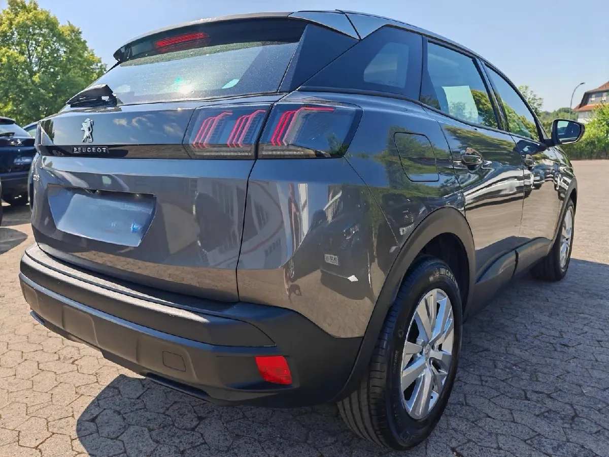 PEUGEOT 3008 2022