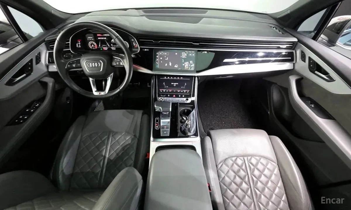 AUDI Q7 55 TFSI QUATTRO 2022