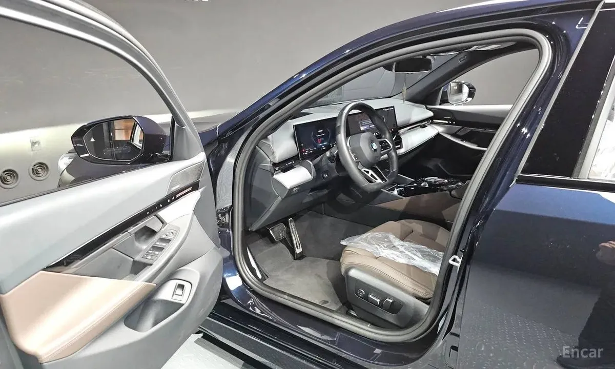 BMW 520I 2023