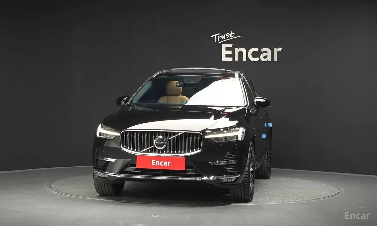 VOLVO XC60 B5 2023