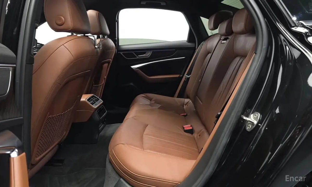 AUDI A6 45 TFSI 2023