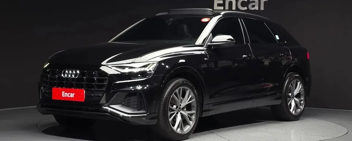 AUDI Q8 55 TFSI 2022