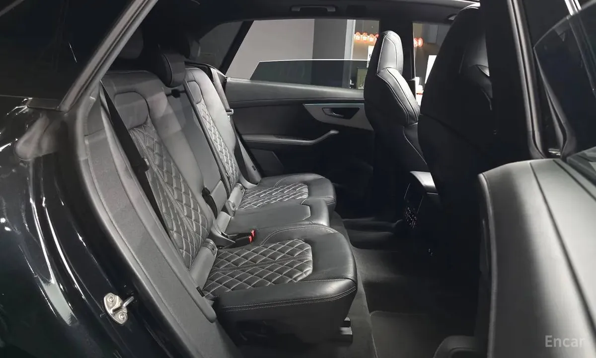 AUDI Q8 55 TFSI 2022