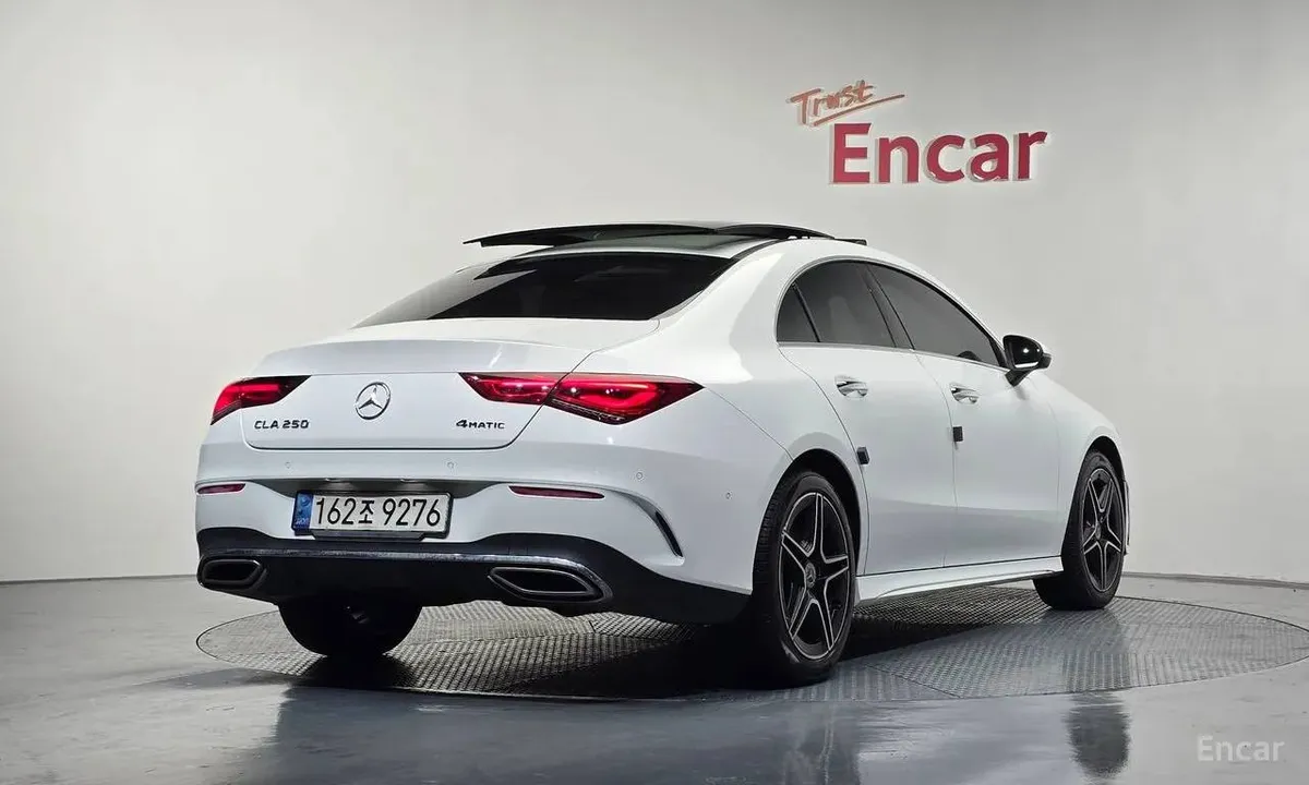 MERCEDES-BENZ CLA250 4MATIC 2022