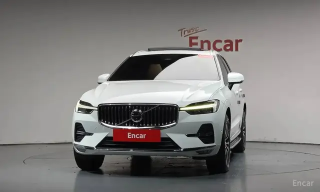 VOLVO XC60 B5 2023